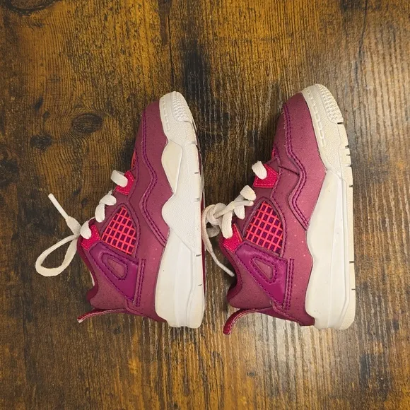 Air Jordan 4 Retro Valentine's Day Toddler Pink White Athletic Shoes Size: 5c