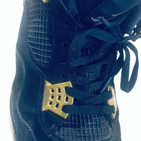Air Jordan 4 Retro in BG Royalty men’s size 13
