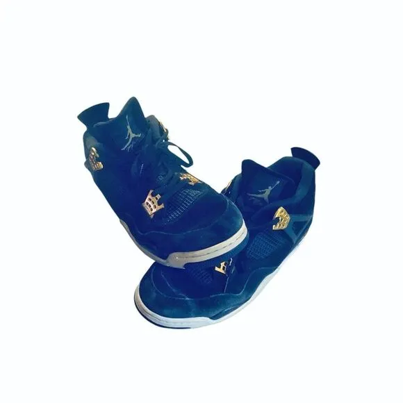 Air Jordan 4 Retro in BG Royalty men’s size 13