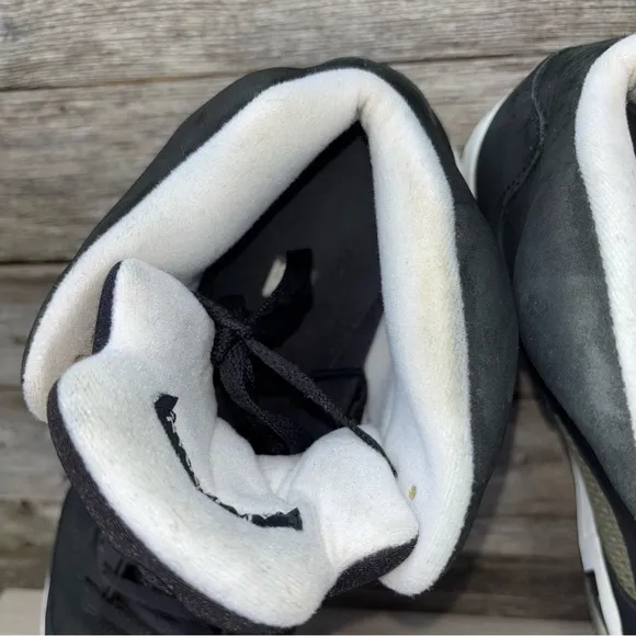 AIR JORDAN 5 Retro ‘Oreo’
