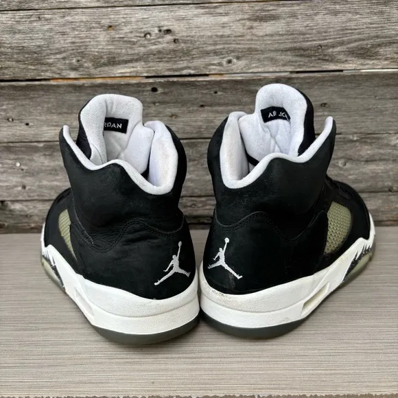 AIR JORDAN 5 Retro ‘Oreo’