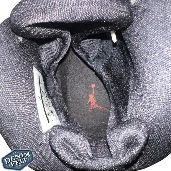 Air Jordan Mens 8 Retro 'Bugs Bunny' 2013 Shoes | DEADSTOCK | PRELOVED!!