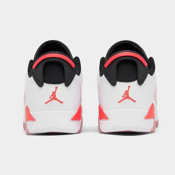 AIR JORDAN RETRO 6 LOW BASKETBALL SHOES