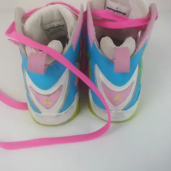 Air Jordan Retro Flight Customized Paint Rare Sneakers 677238-131 Size 6Y 7.5W