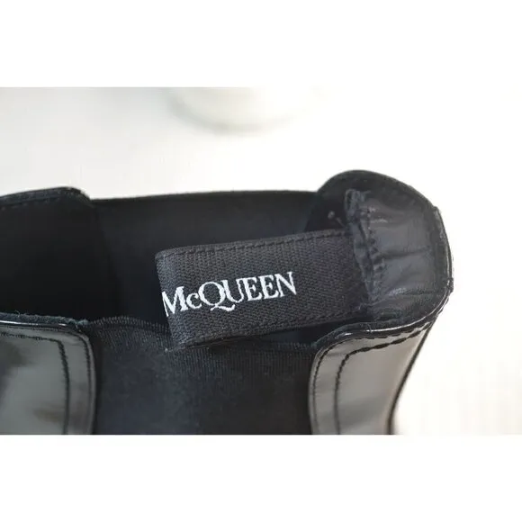 Alexander McQueen Men's Black &amp; White Leather Chelsea Boots- LT3202