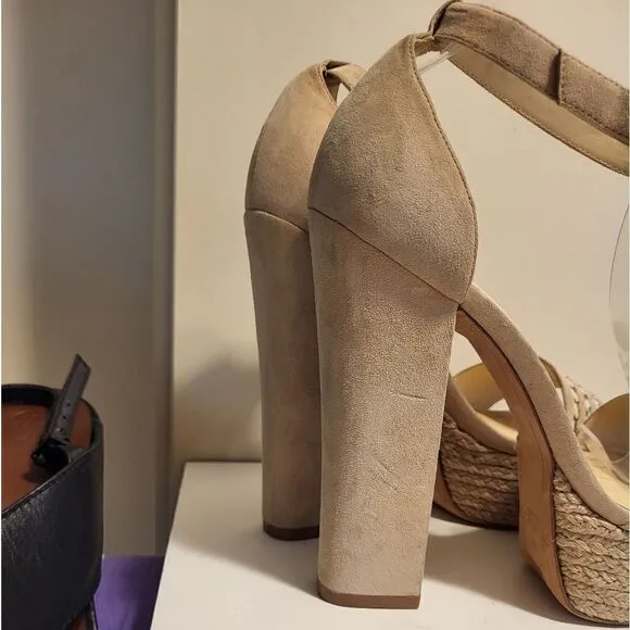 Alexandre Birman Tan Suede Platform Chunk Heel Sandals 8.5/39.5 Ret $700 Barneys