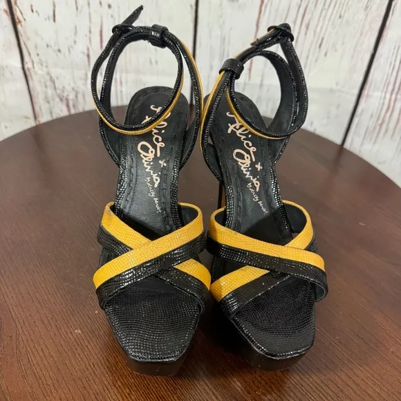 Alice &amp; Olivia Lizabeth Black &amp; Yellow patent leather Ankle Strap Platforms 6.5