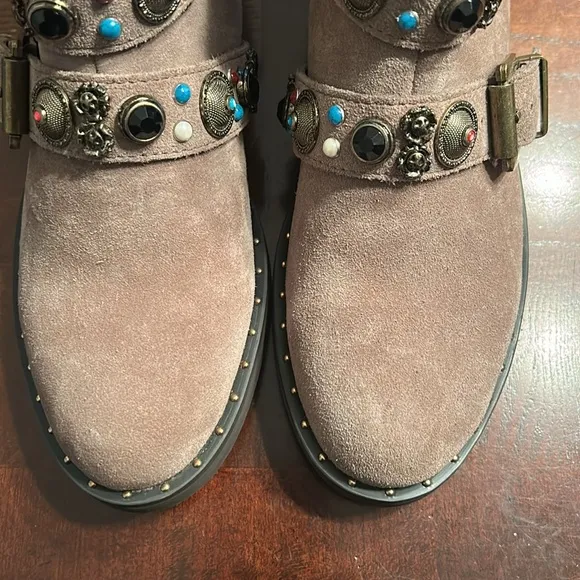 Almaen Peña Suede Tan  Leather Ankle Boots(Size 37,7)