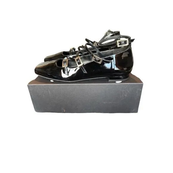 Alohas Free People Woman  Black Patent Leather Shoes Flats