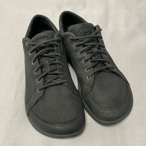 ALTRA CAYD FOOTSHAPE Black Leather Shoes Men Size 10