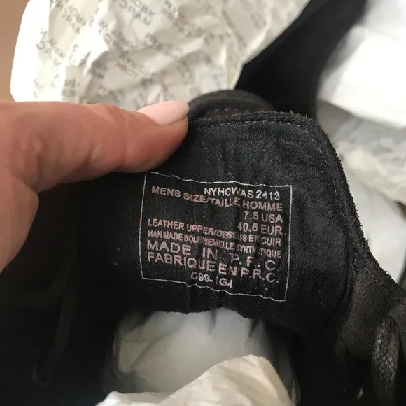 Andrew Marc Suede chukka boots espresso