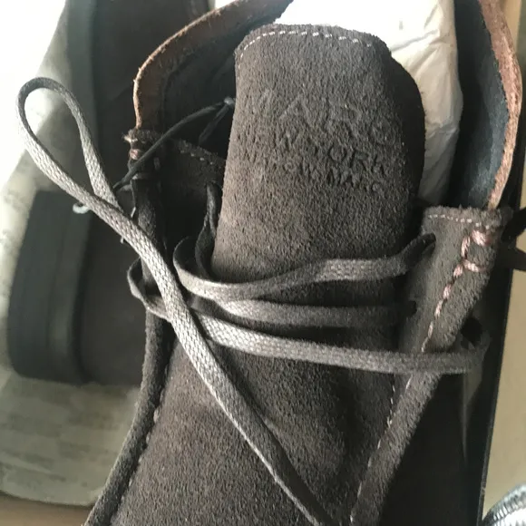 Andrew Marc Suede chukka boots espresso