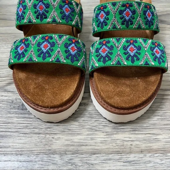 Anthropologie Platform Embroidered Sandals Shoes sz 7.5