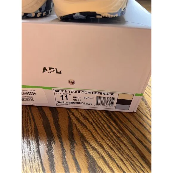 APL Mens Techloom Defender Size 11 Vanilla/Midnight/Ice Blue High Top Shoes NIB