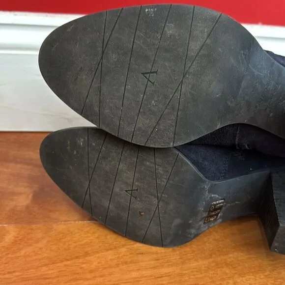 Aquatalia Black Suede Ankle Heel Dressy Boots size 10