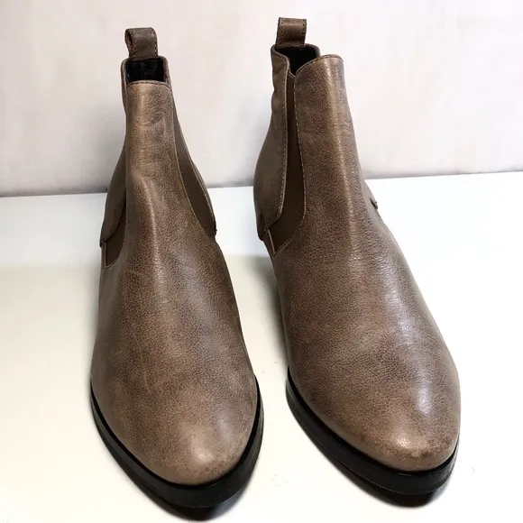 AQUATALIA ‘Fabia' Weatherproof Ankle Bootie 5.5