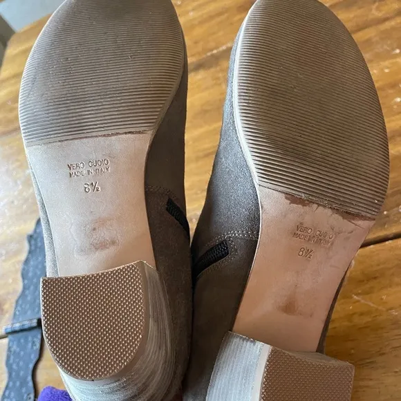 Aquatalia Suede Ankle Boots Side-Zip Booties Taupe Beige Tan Sz 8.5