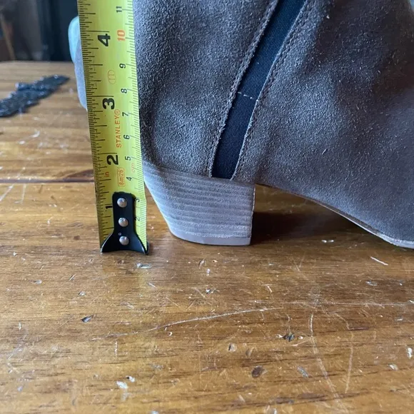 Aquatalia Suede Ankle Boots Side-Zip Booties Taupe Beige Tan Sz 8.5