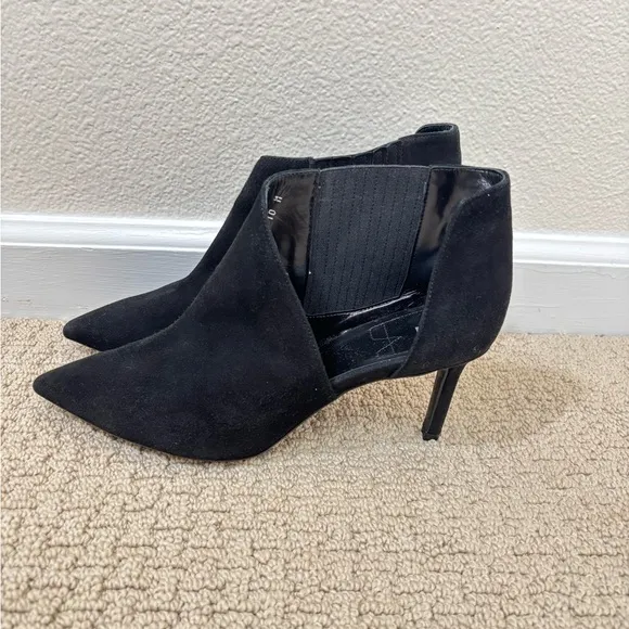 Aquatalia Suede Heeled Ankle Boots
