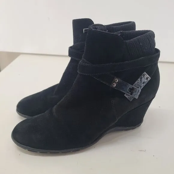 Aquatalia Suede Women's Wedge Ankle Boots Black Size 6 Classic