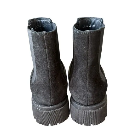 Aquatalia Women's Olessa Boots Black Suede Size 9 Chelsea Chunky