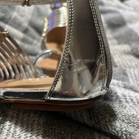 Aquazzura Leather Ravello Key Ring Silver Tone Gladiator Sandals, 37.5 (U.S. 7)