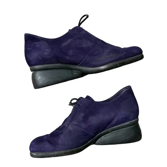 Arche Purple Suede Bungee Cinch Wedge Heel Size 9 Slip On Shoes.