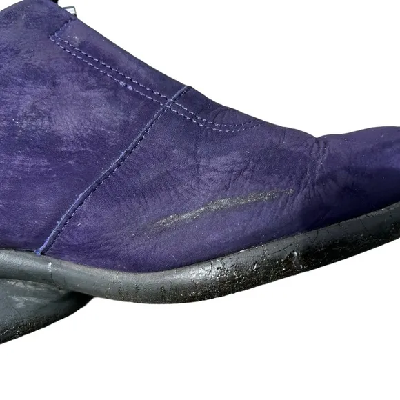 Arche Purple Suede Bungee Cinch Wedge Heel Size 9 Slip On Shoes.