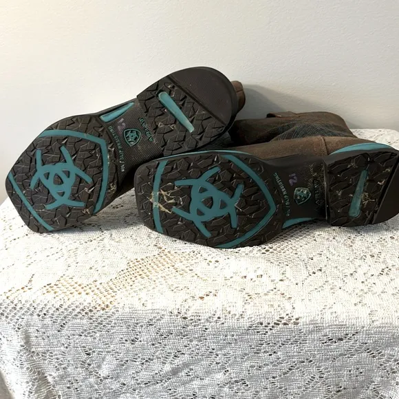 Ariat Brown and Blue Western Cowboy Boots