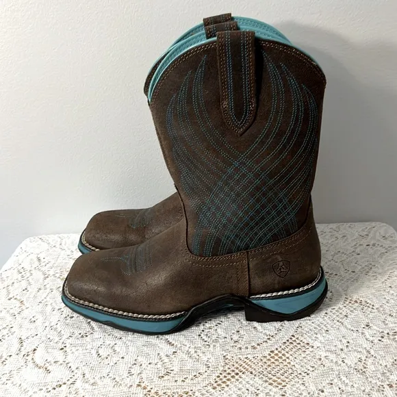 Ariat Brown and Blue Western Cowboy Boots