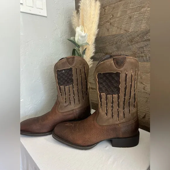 Ariat Brown Leather Western Boots. They are new but you don't have a box