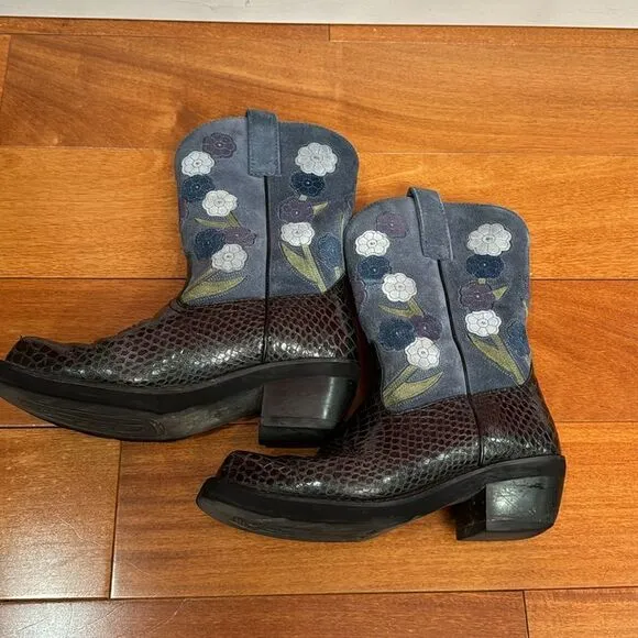 Ariat Womens Black Doll Baby Suede Floral Square Toe Cowgirl Boots Size 7.5