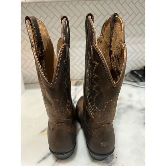 Ariat Womens Heritage R Toe Western Boots - 10001021 Size 10C open box