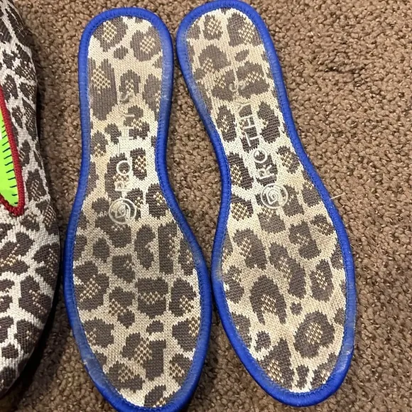 Authentic Rothy’s‎ Cheetah Shoes 6.5 slip on animal print