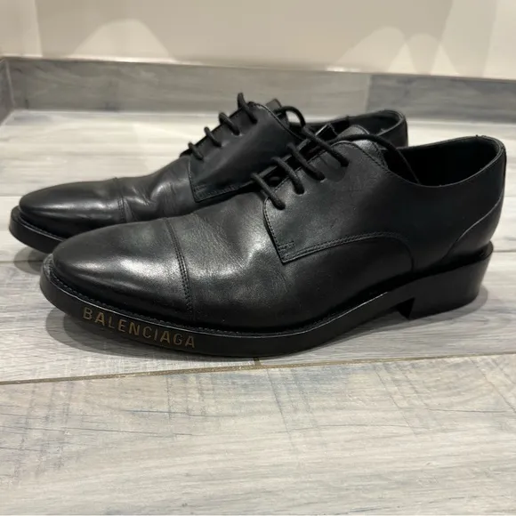 BALENCIAGA LOGO DERBY SHOE