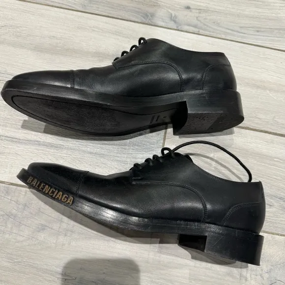 BALENCIAGA LOGO DERBY SHOE