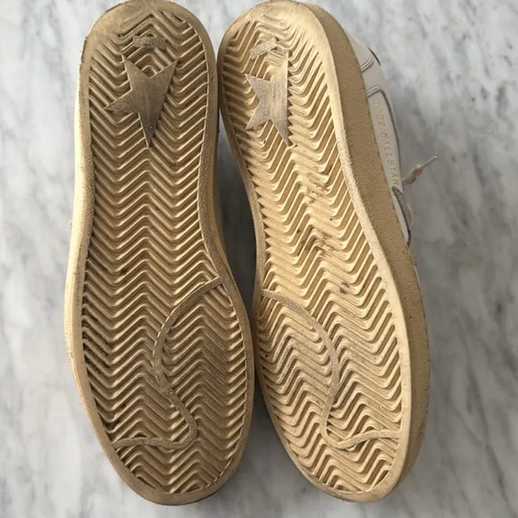 Balenciaga Men's White and Black Sneakers