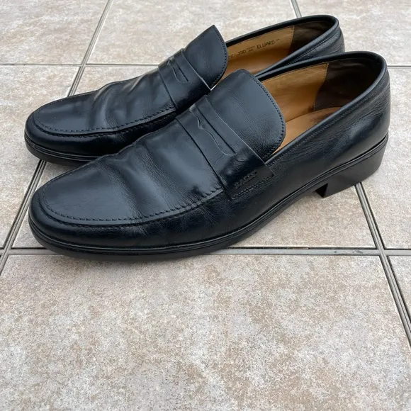 Bally black leather shoes