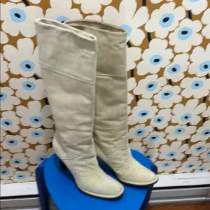 Bally boots 8.5