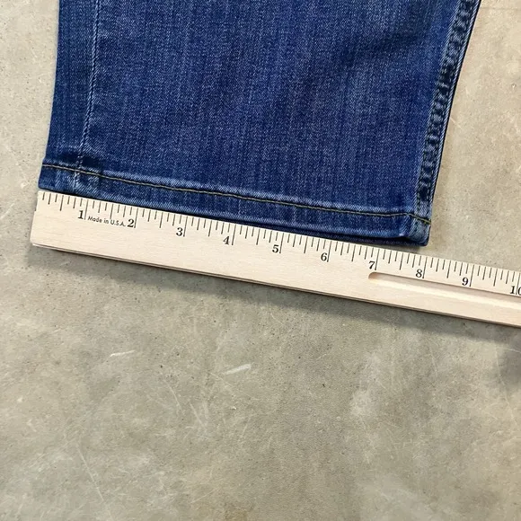 Banana Republic Traveler Jeans Mens Size 42x32 Blue Tapered Fit Leg Denim