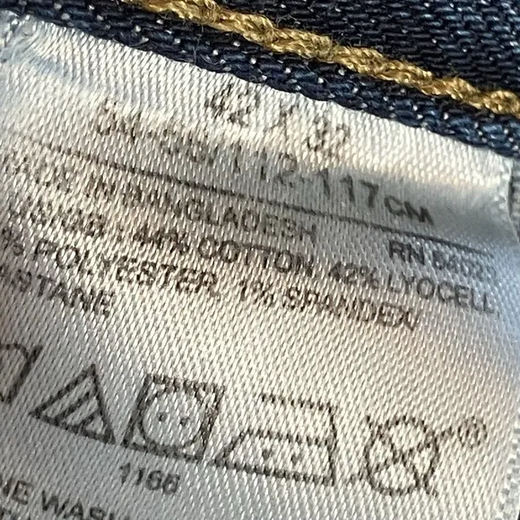 Banana Republic Traveler Jeans Mens Size 42x32 Blue Tapered Fit Leg Denim