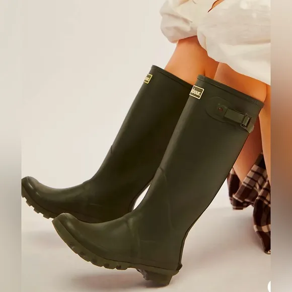 BARBOUR Women's Bede Wellington Boots- NEW IN BOX. Various‎ - olive