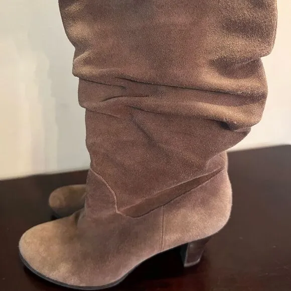 BCBG Paris Charlita Suede Slouch Boots size 8