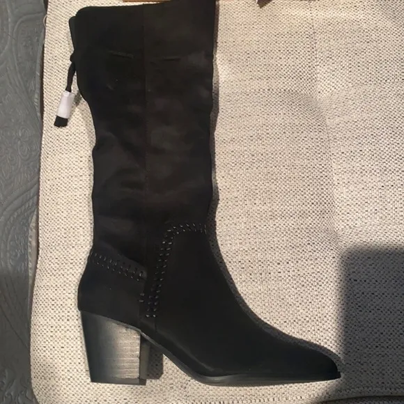 Bella Vita Black  Heel Boots NEW
