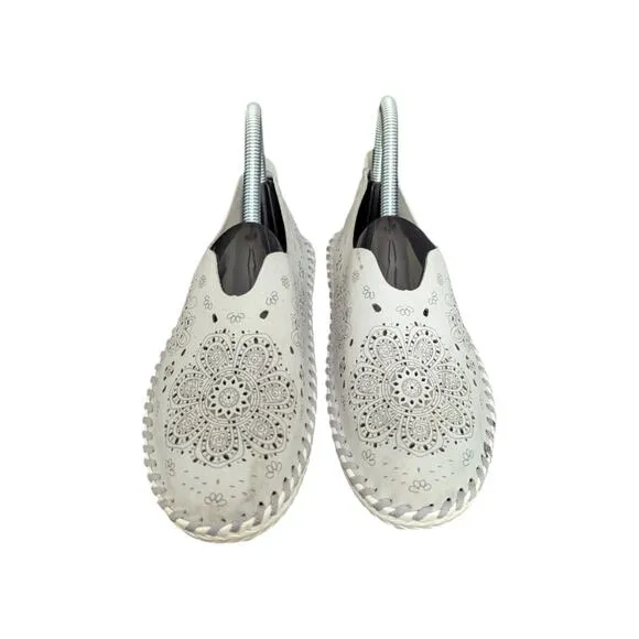 Bernie Mev TW09 Slip On Leather Flats Suede Shoes Gray Laser Cut Womens 37 Grey