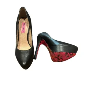 Betsey Johnson Women’s CORINN Platform Pump Dress Heel Black Size 8 M
