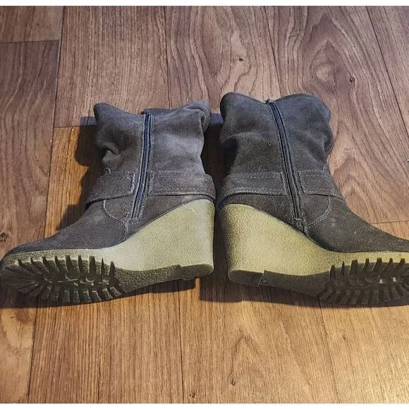 Bjorndal Suede Wedge Boots