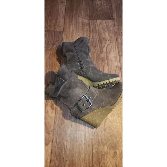 Bjorndal Suede Wedge Boots