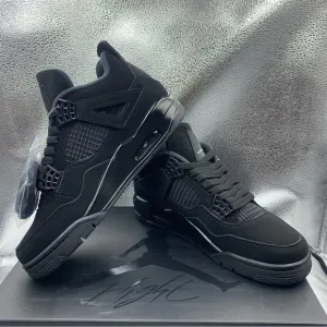 Black Cat-Jordan Air Jordan 4 man’s size 8.5