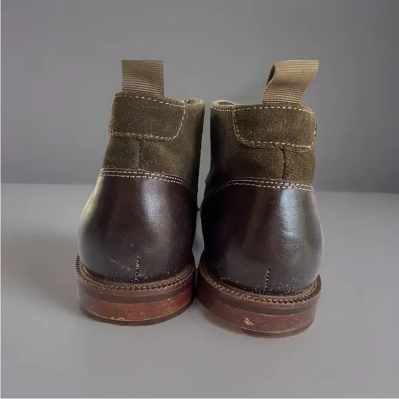 Blonde Brown Suede Chukka Boots Size 10.5